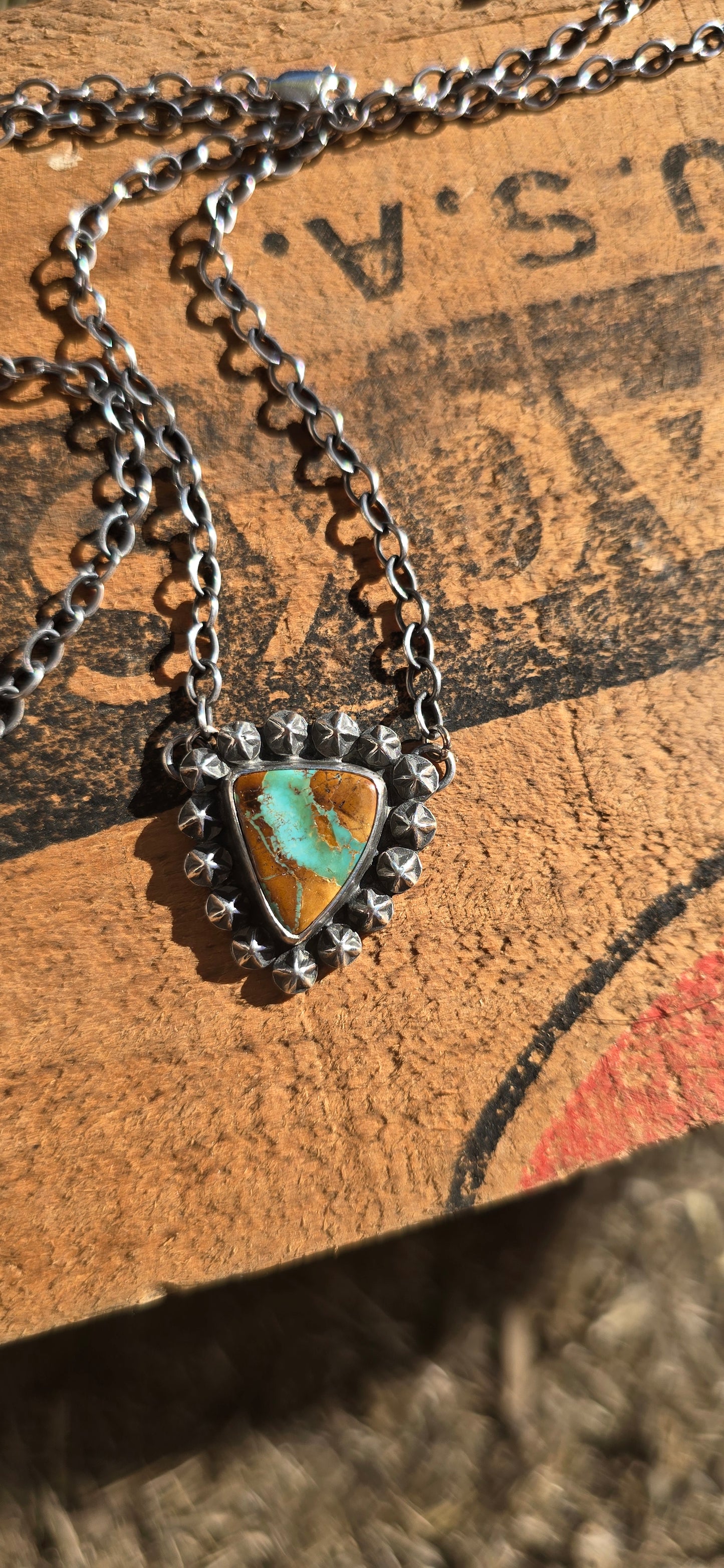 High Grade Royston Ribbon Statement Necklace